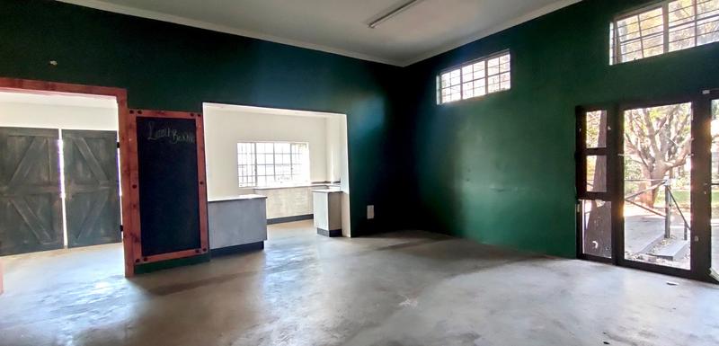 Commercial Property for Sale in Middelburg Eastern Cape